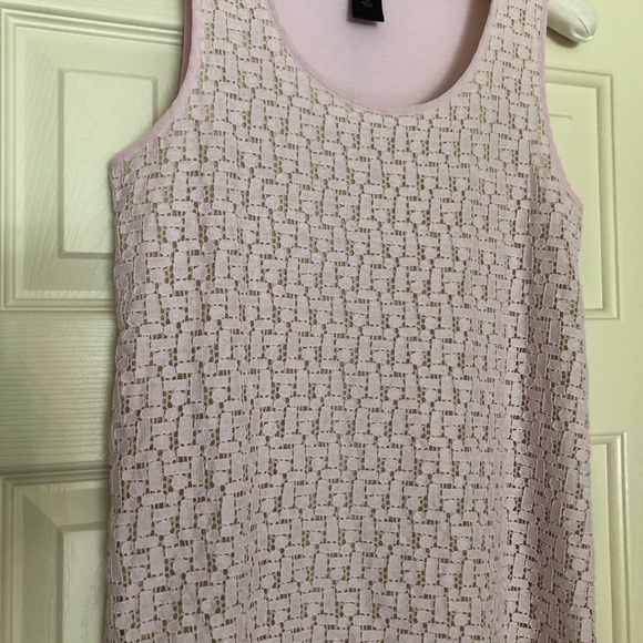 🎈Ann Taylor Lace Tank - Picture 5 of 6
